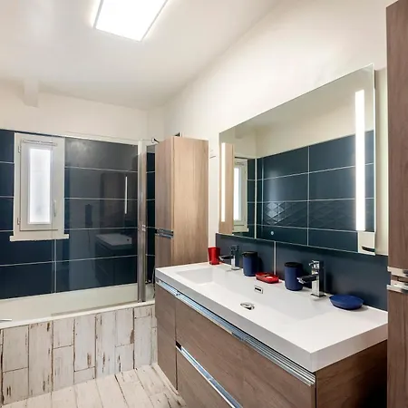 Apartment Urban Comics - Appt Climatise 10p Proche De Paris *